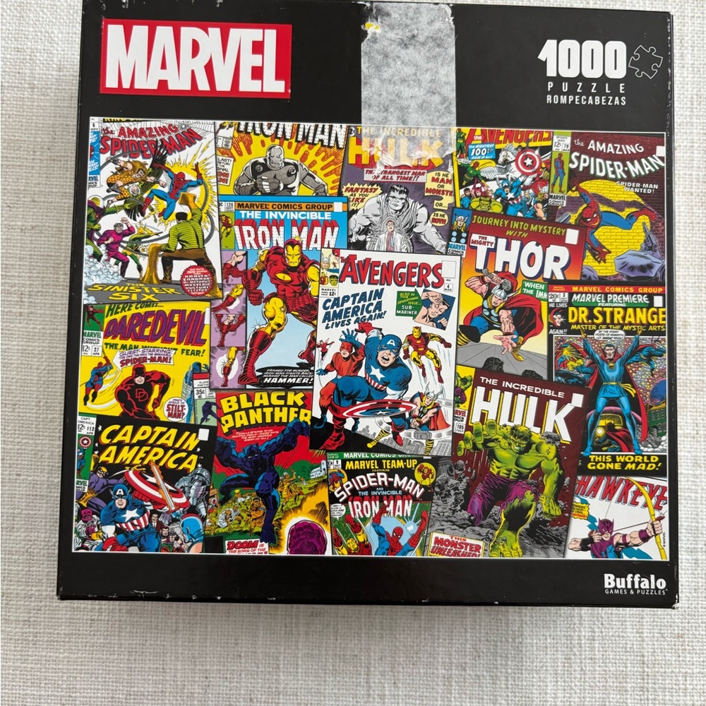 MARVEL Comic Cover Collage 1000-Piece Puzzle toy kids